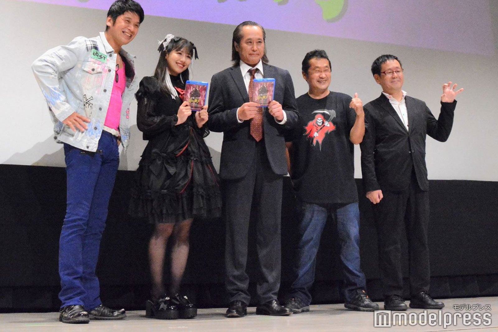 （左から）横山一敏、渡邉美穂、高岩成二、坂本浩一、塚田英明（C）モデルプレス