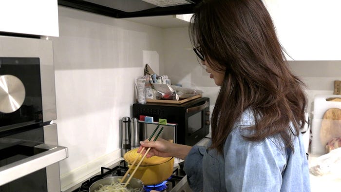 長谷川京子(C)カンテレ