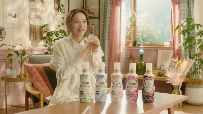 石原さとみ/新TVCMメイキングインタビューカット(提供写真)