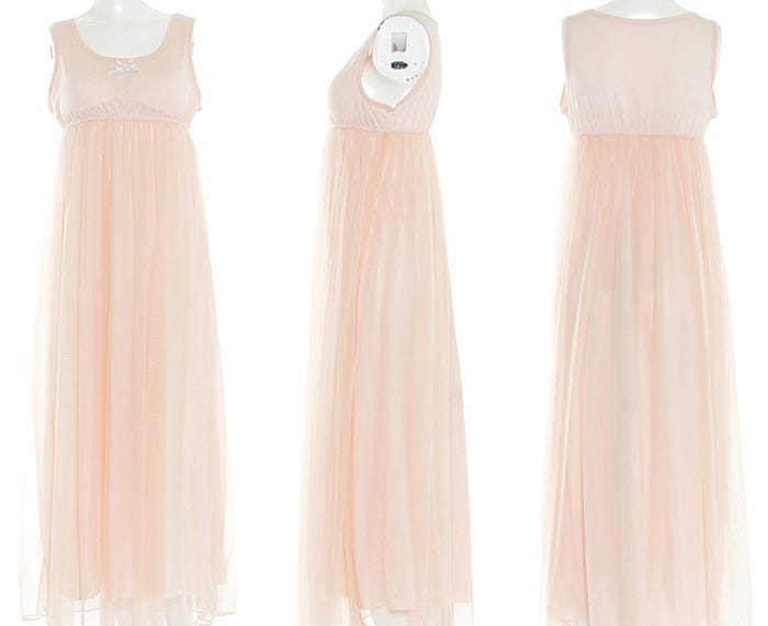 パッド付チュールマキシワンピース「salus」2,980円(税込3,219円)