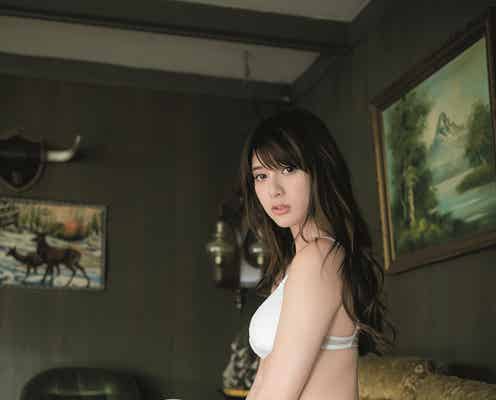 “リア・ディゾンの再来”アンジェラ芽衣、美ヒップあらわなダイナマイトボディ披露