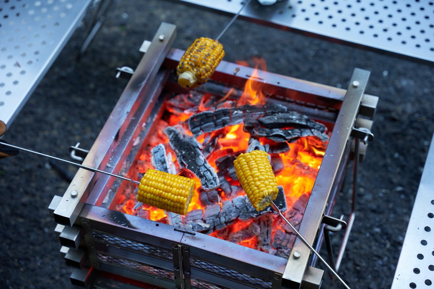 タカオネ／画像提供：京王電鉄