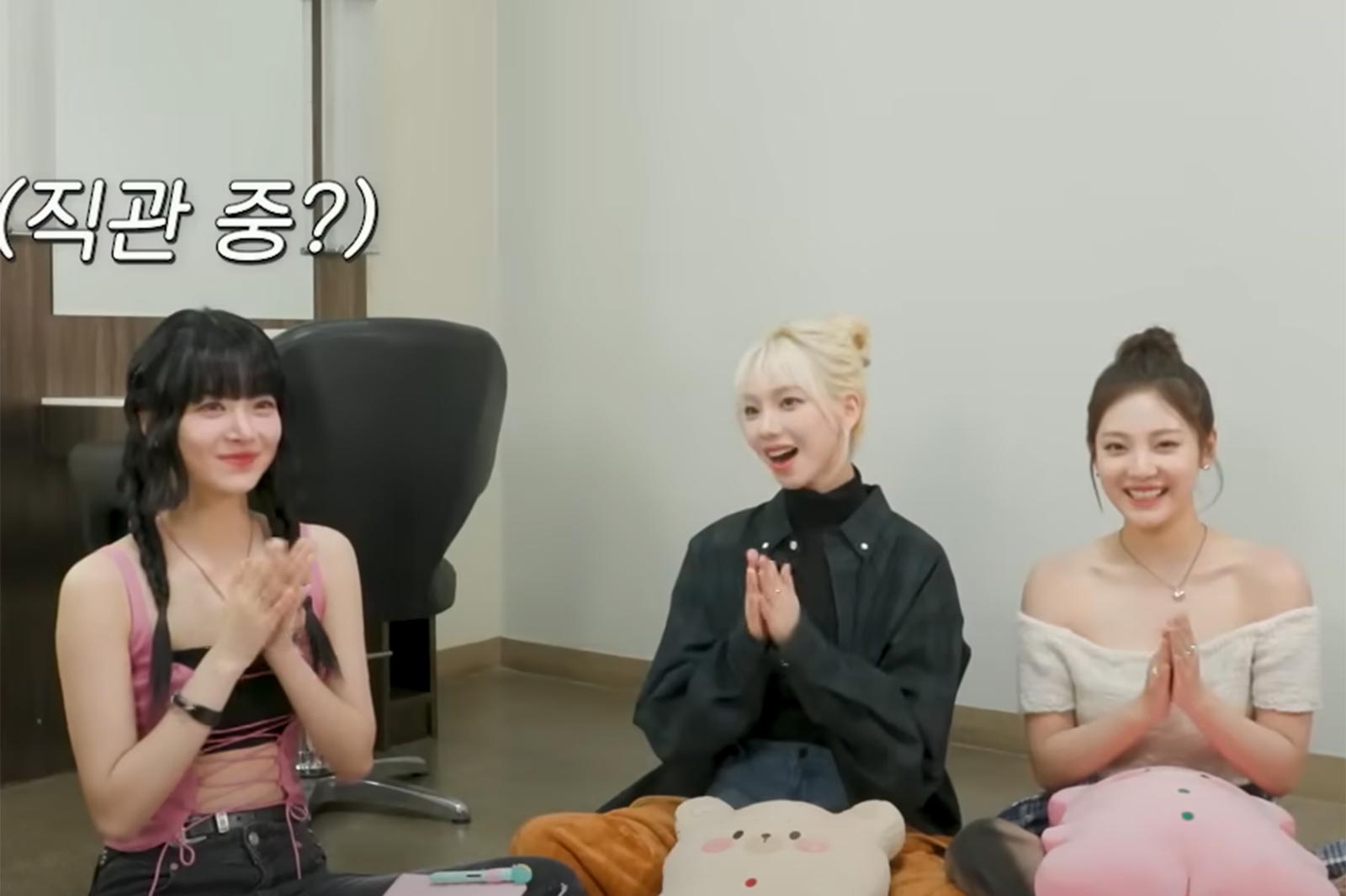 ウンチェ、ニンニン、カリナ／KBS Kpop公式YouTubeより