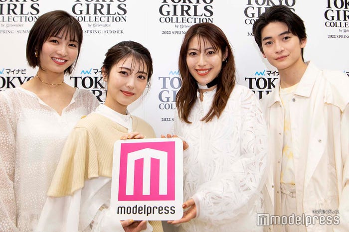 岡崎紗絵、浜辺美波、瀧本美織、高橋文哉 (C)モデルプレス