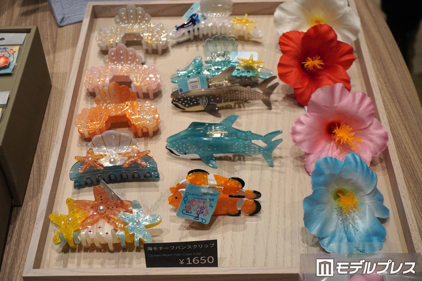 海モチーフバンスクリップ(C)モデルプレス