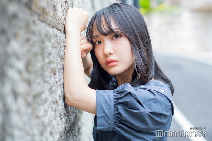 彩月望楓さん(C)モデルプレス