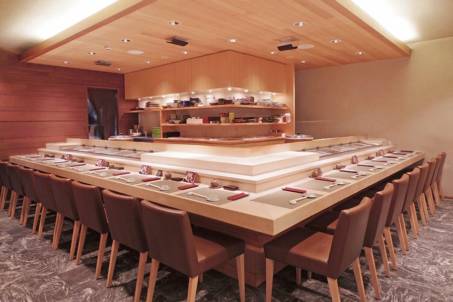 意気な寿し処阿部 六本木店