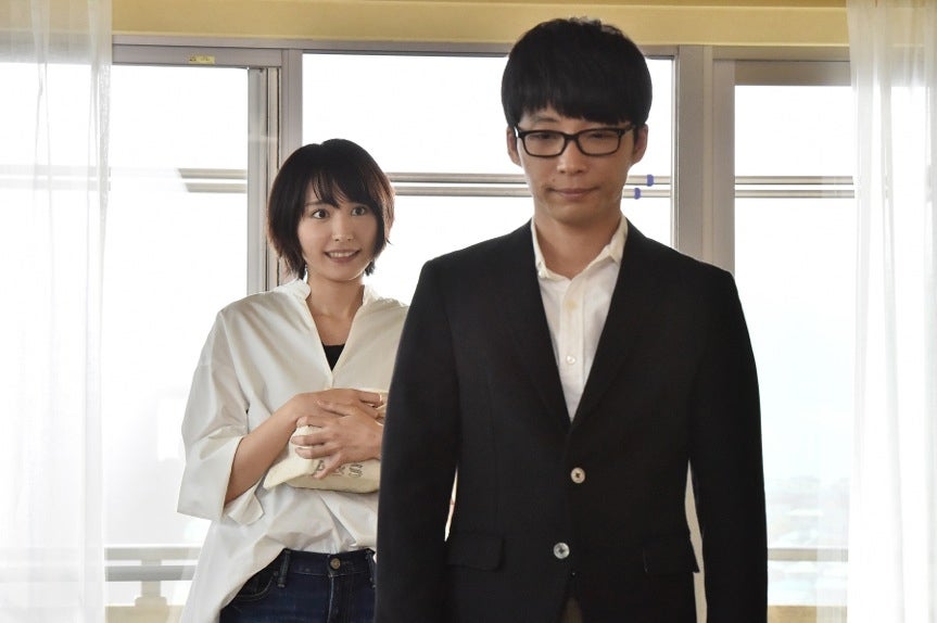 新垣結衣、星野源「逃げるは恥だが役に立つ」第4話・場面カット（C）TBS