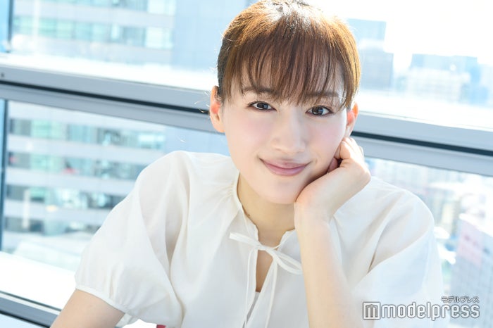 綾瀬はるか お兄ちゃん 西島秀俊のすごさを改めて実感 また共演するなら 奥様は 取り扱い注意 インタビュー モデルプレス 綾瀬はるか お兄ちゃん 西島秀俊のすごさを改めて実感 また共演するなら 奥様は 取り扱い注意 インタビュー モデルプレス