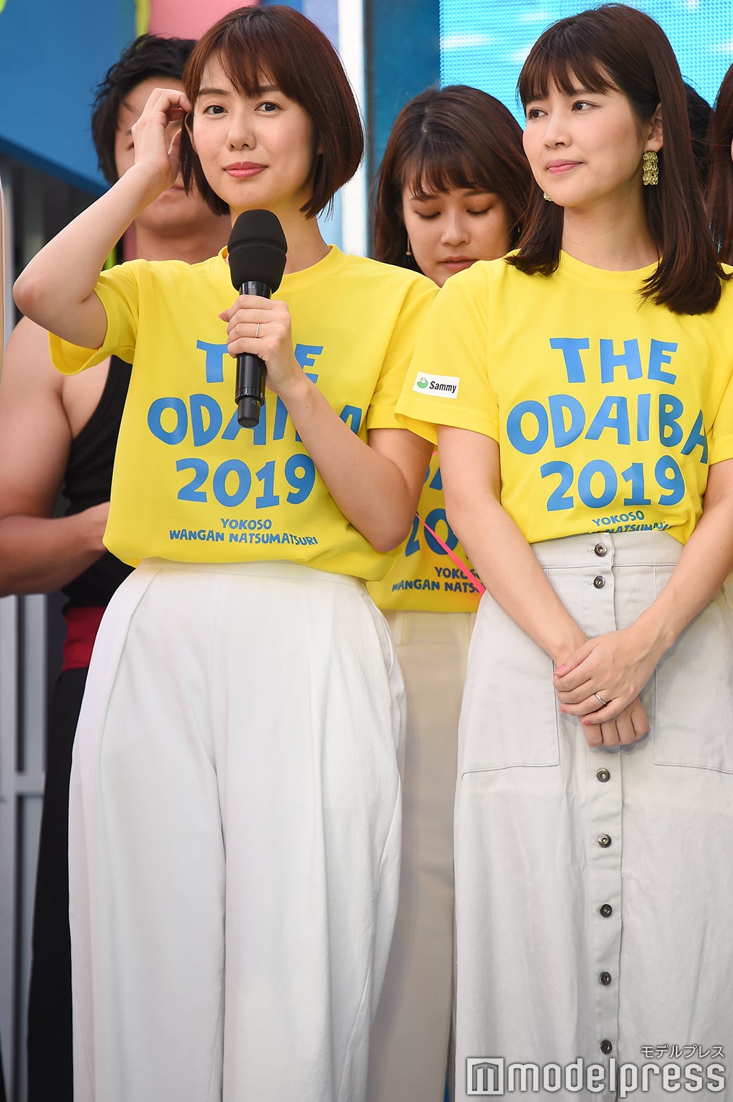 山崎夕貴、竹内友佳 （C）モデルプレス