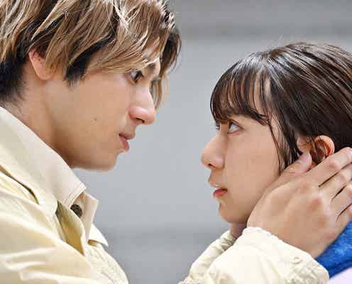 「ペンディングトレイン」最終回 山田裕貴&上白石萌歌、“約50秒”無言からハグ・おでこ密着…「爆弾級の胸キュン」と悶絶の声止まず