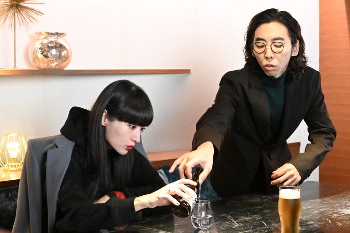 シシド・カフカ、柄本時生「パンダより恋が苦手な私たち」第1話(C)日本テレビ