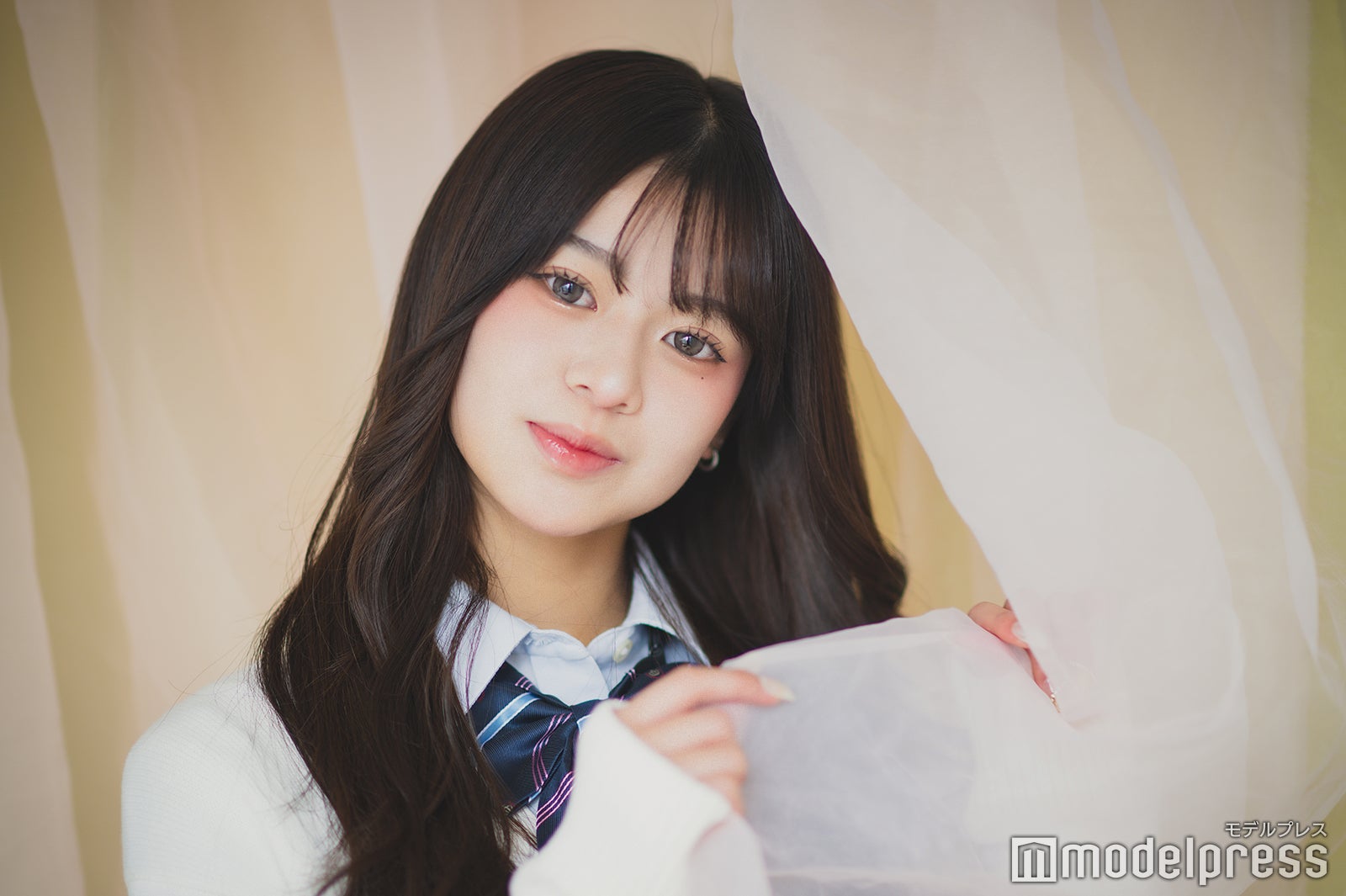 リア（C）モデルプレス