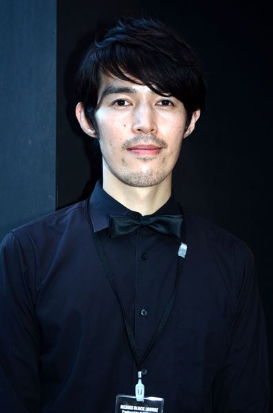 ダンディな”グラ男”たちがお出迎え