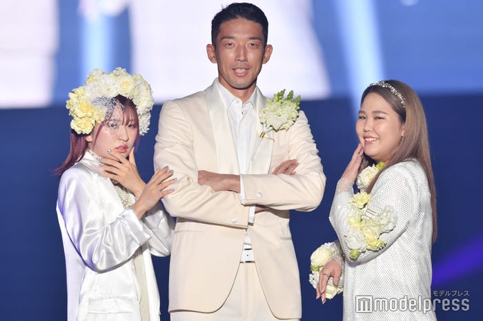 平成フラミンゴ&権田修一選手(C)モデルプレス