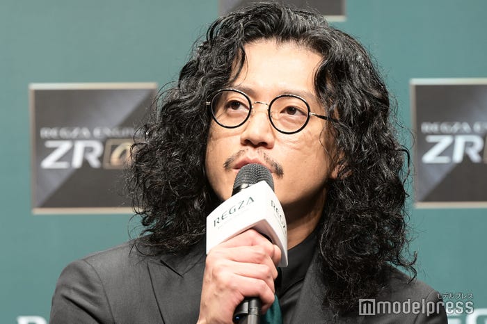 小栗旬(C)モデルプレス