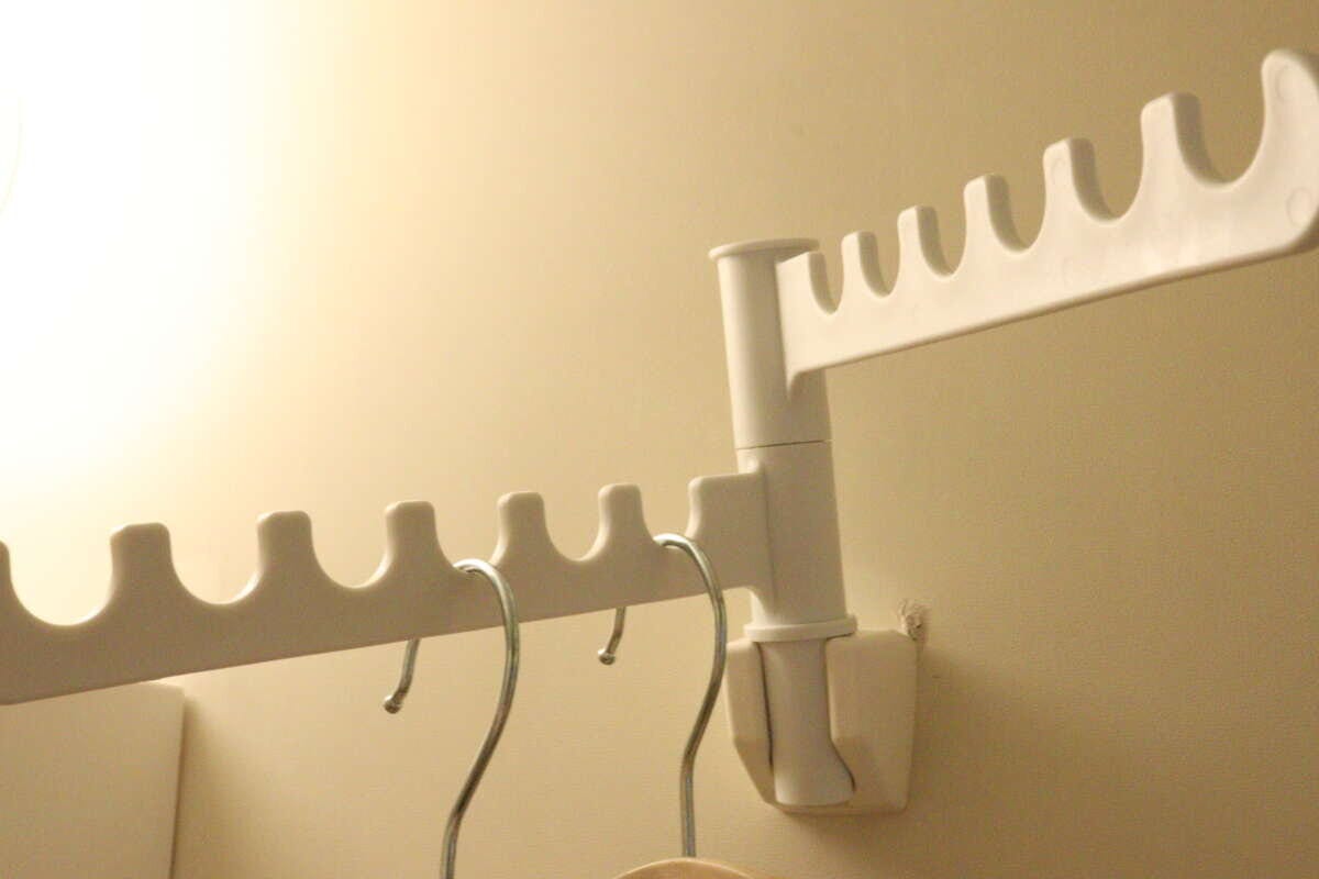 ダイソー　シャワーフック用物干しハンガー（ツイン）　使用例　ハンガー