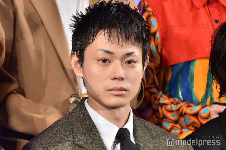 菅田将暉 話題の 細眉 真相明かされる 聞いちゃいけないかと モデルプレス