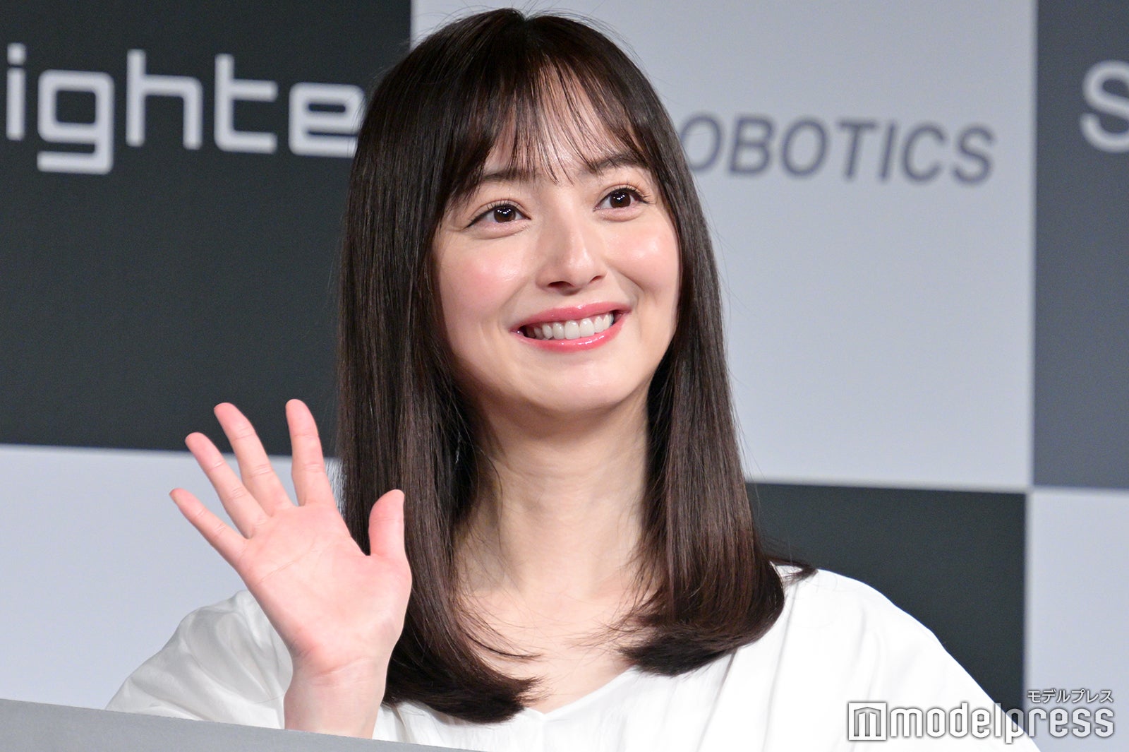 佐々木希（C）モデルプレス