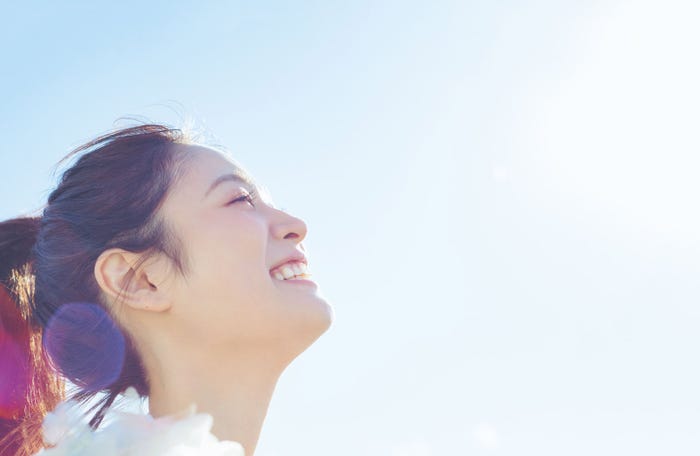 高橋ひかる/今号の撮り下ろしカット(提供写真)