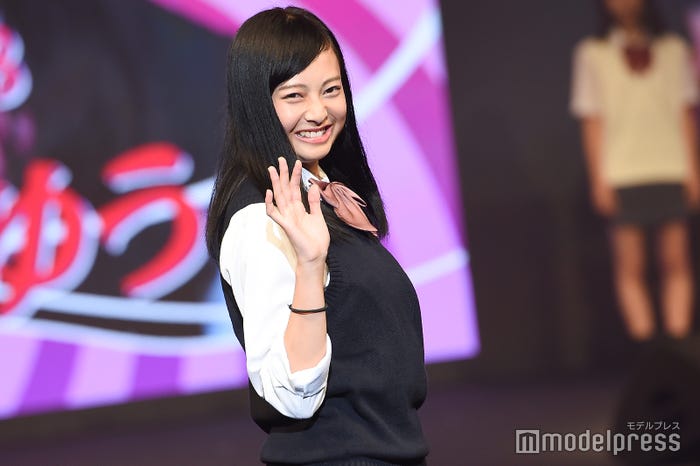 グランプリに輝いたゆうゆうさん(C)モデルプレス