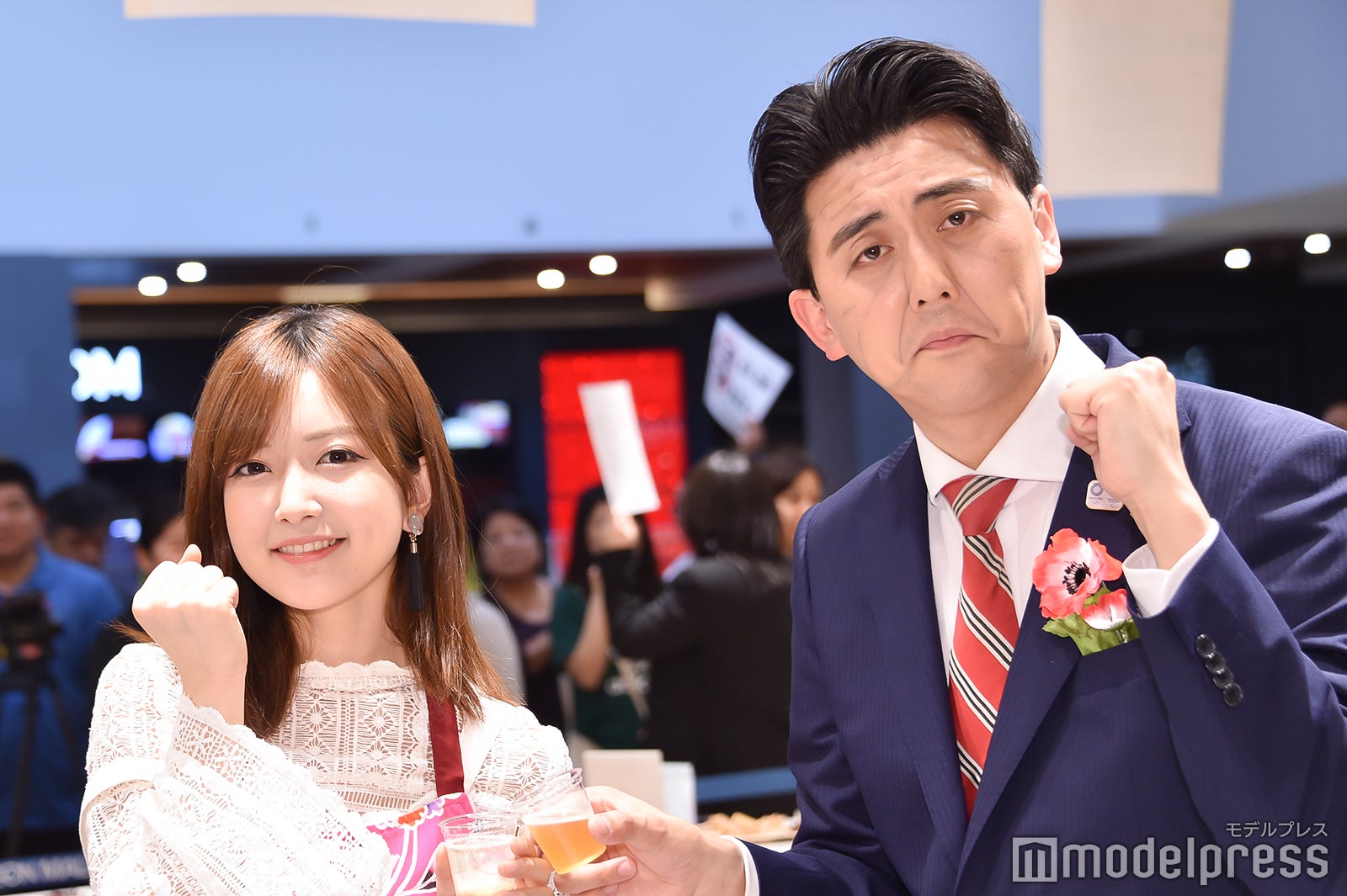 旬な2ショット？ （C）モデルプレス