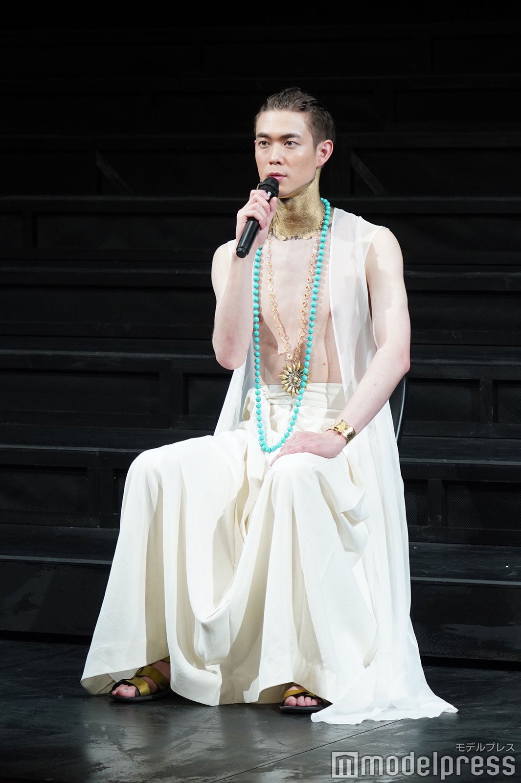 宮沢氷魚、渡辺謙（C）モデルプレス