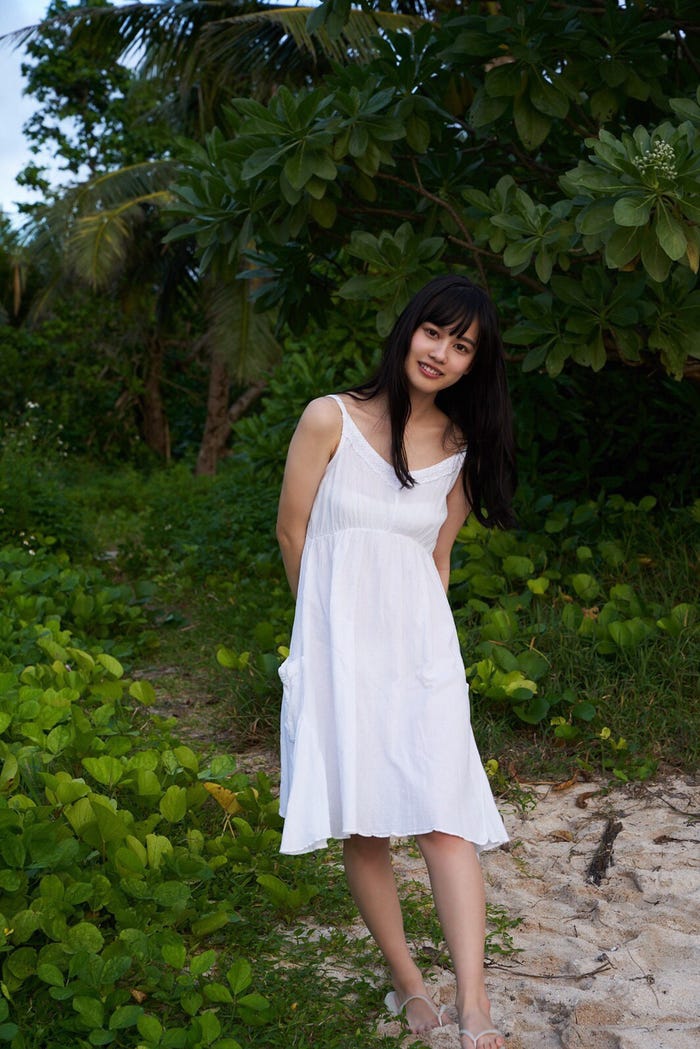 岡田佑里乃(C)Takeo Dec./週刊少年マガジン