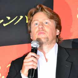 ミカエル・ハフストローム監督