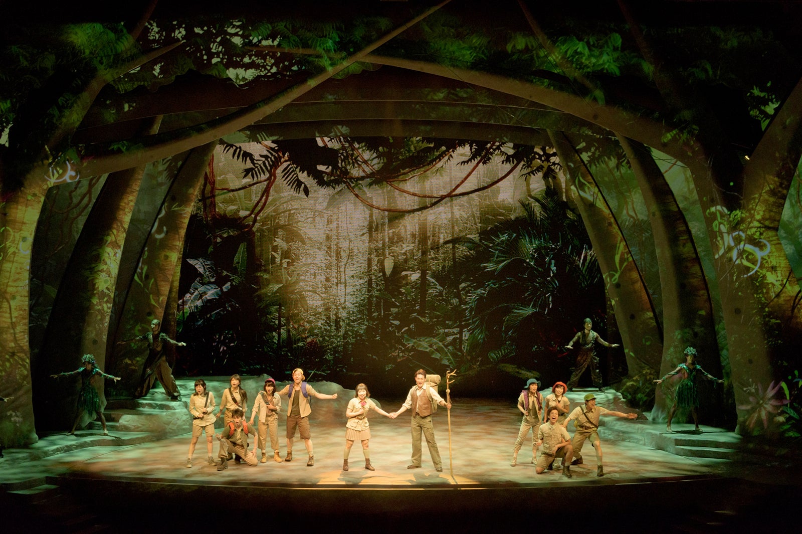 「アウト・オブ・シャドウランド 」（C）Disney