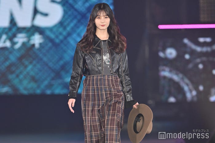 小坂菜緒(C)モデルプレス