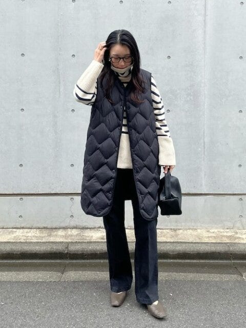 ダウンベスト　コーデ　秋　冬