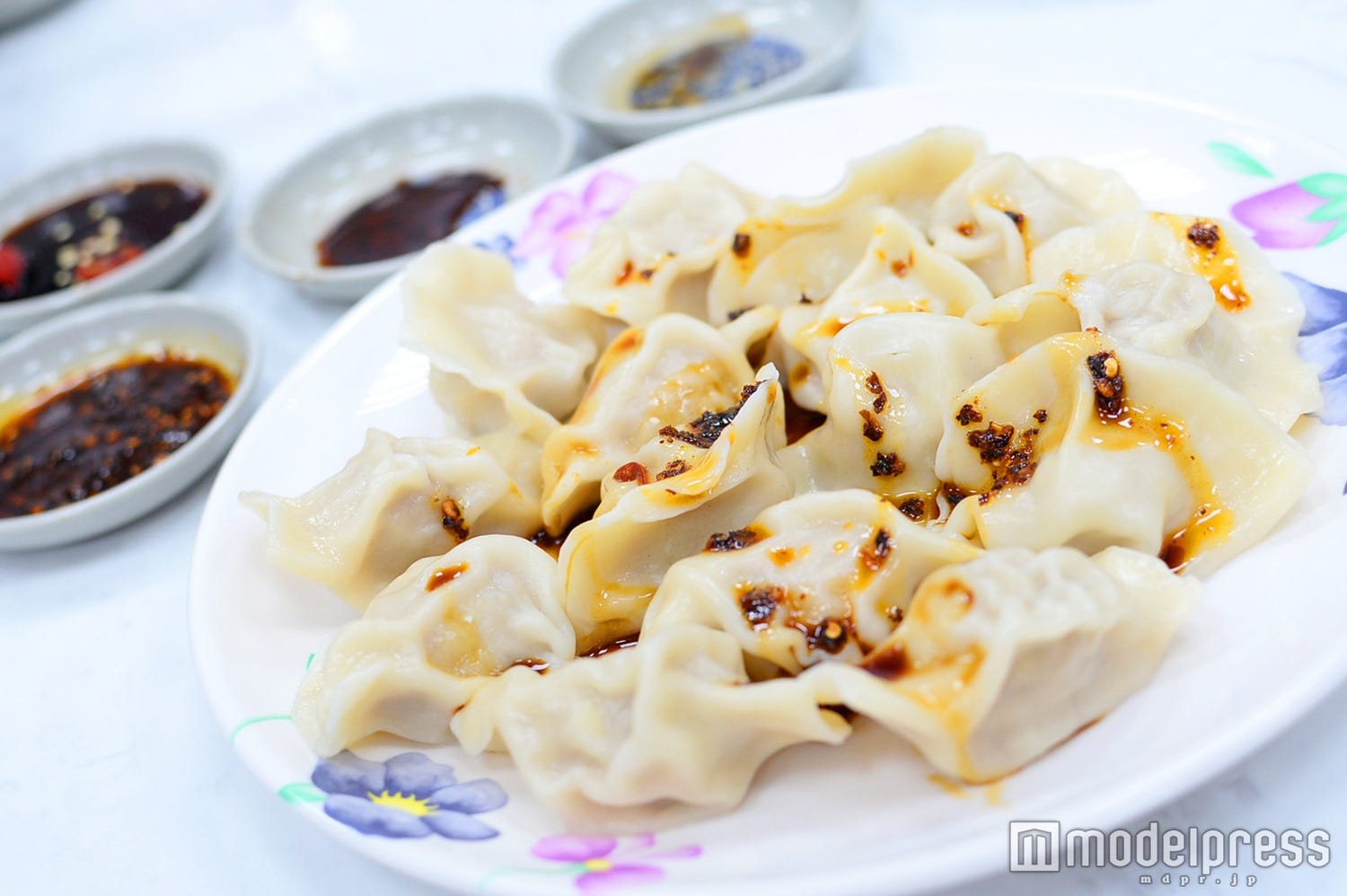 水餃子が名物!台湾で満席続きのローカルの名店「老牌山東水餃大王」