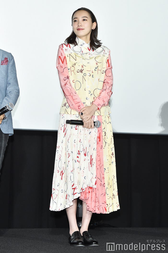 飯豊まりえ(C)モデルプレス