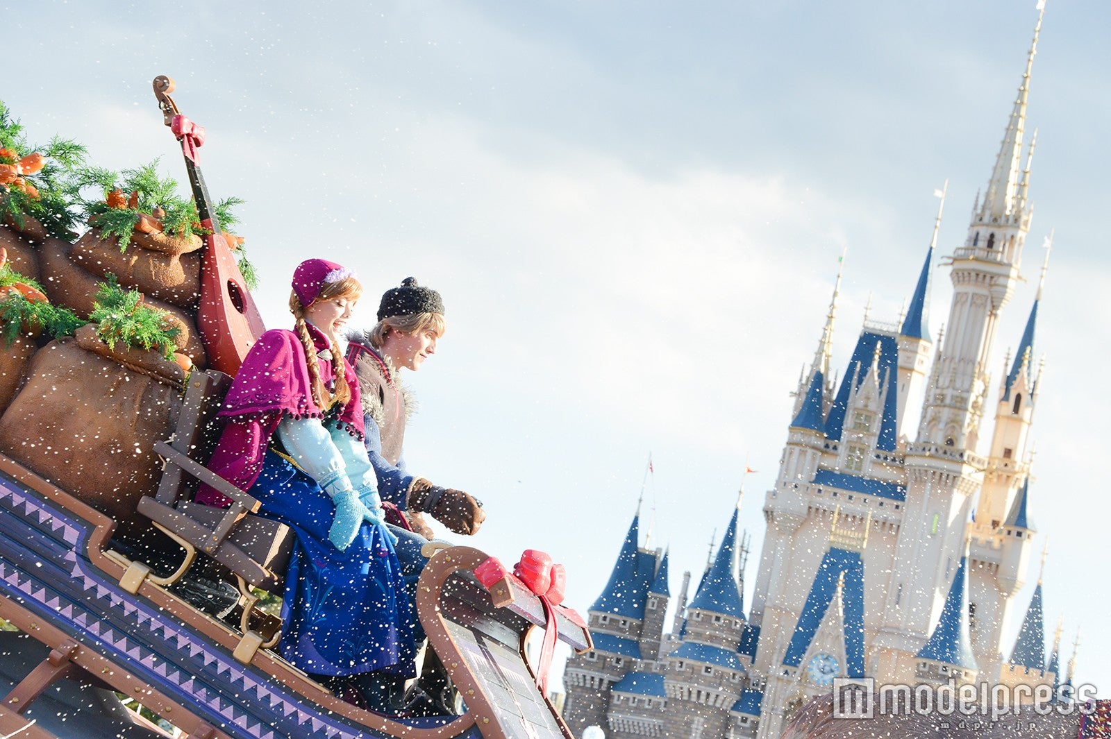 「フローズンファンタジーパレード」（C）モデルプレス