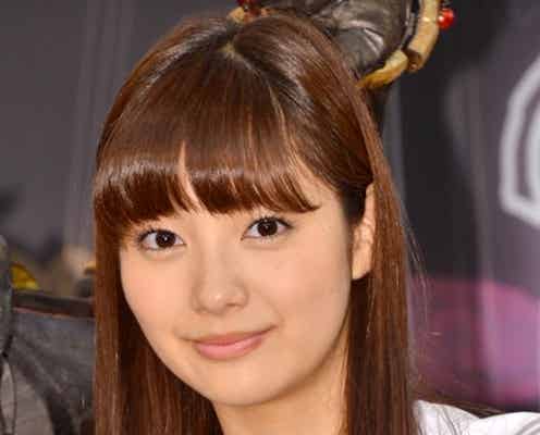 「Seventeen」モデル新川優愛、「みんなバカなんですよ」