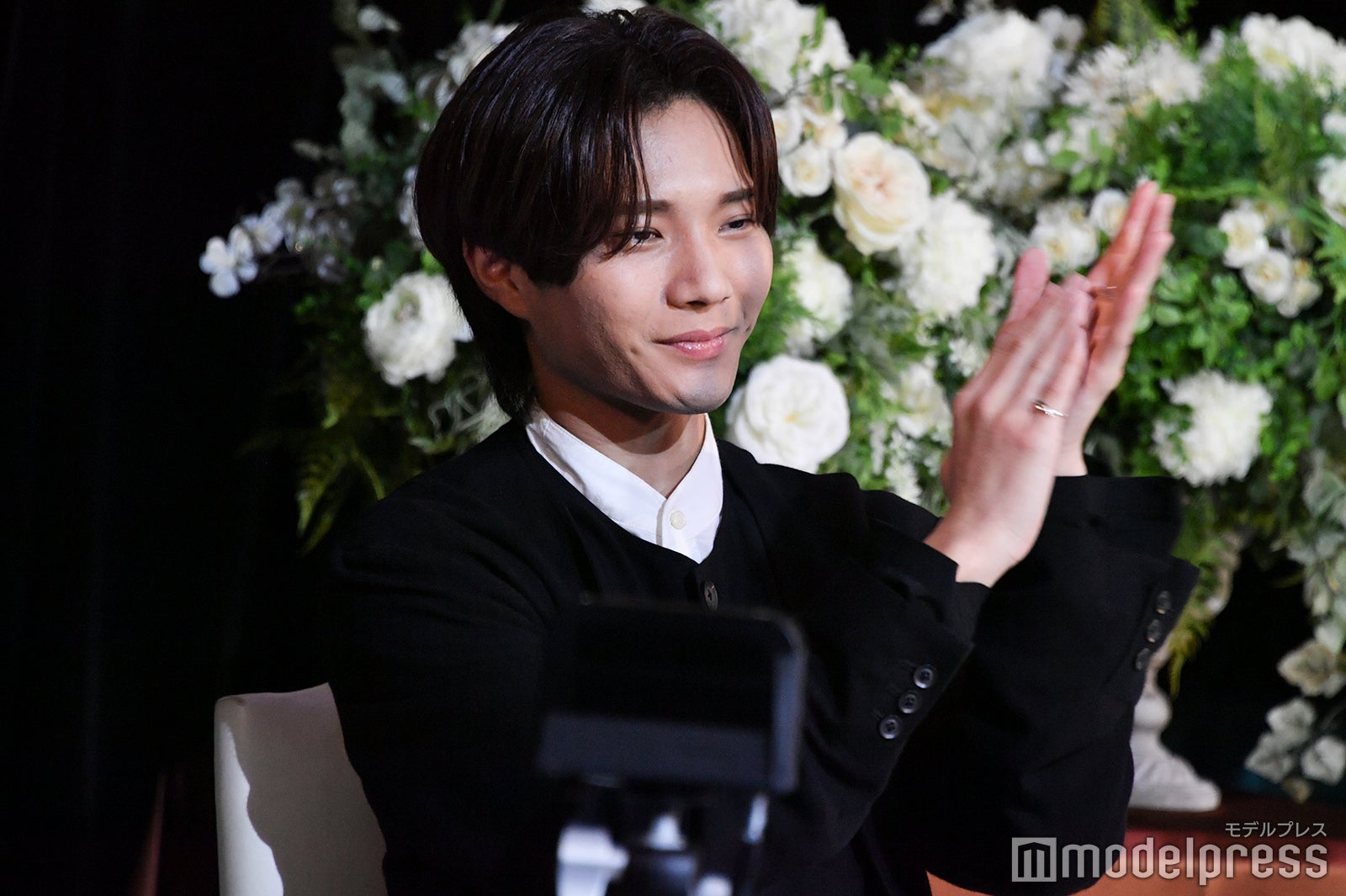 「GYAO!」にて配信された「OWV グループ結成記念生配信特番」より／中川勝就（C）モデルプレス