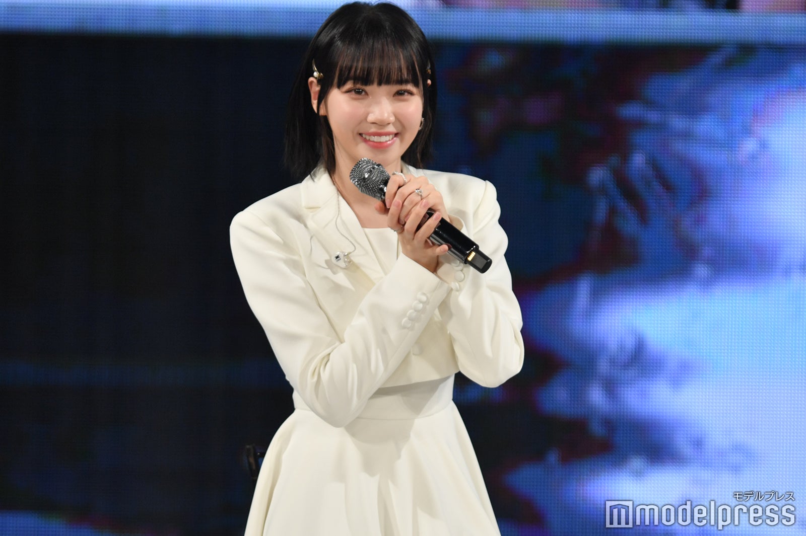 「なんでもないや」を即興披露したCHAEWON （C）モデルプレス