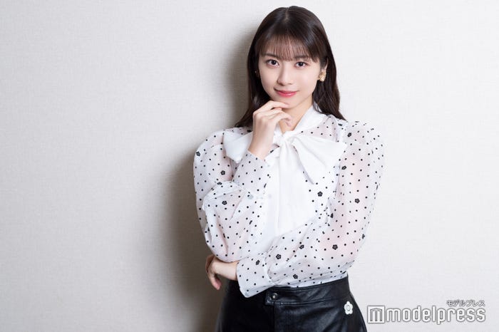 牧野真莉愛(C)モデルプレス