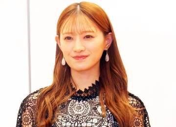 元人気アイドル まさかの始球式中止「練習し続けてやるぅー！」幻のユニ姿も披露 「服もお顔も可愛すぎ」