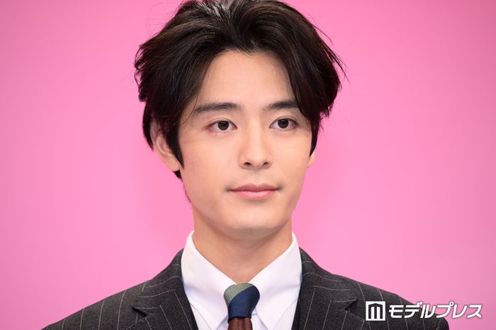 塩野瑛久、共演女優への称賛止まらず「本当に目を見張るようなお芝居」【五十嵐夫妻は偽装他人】