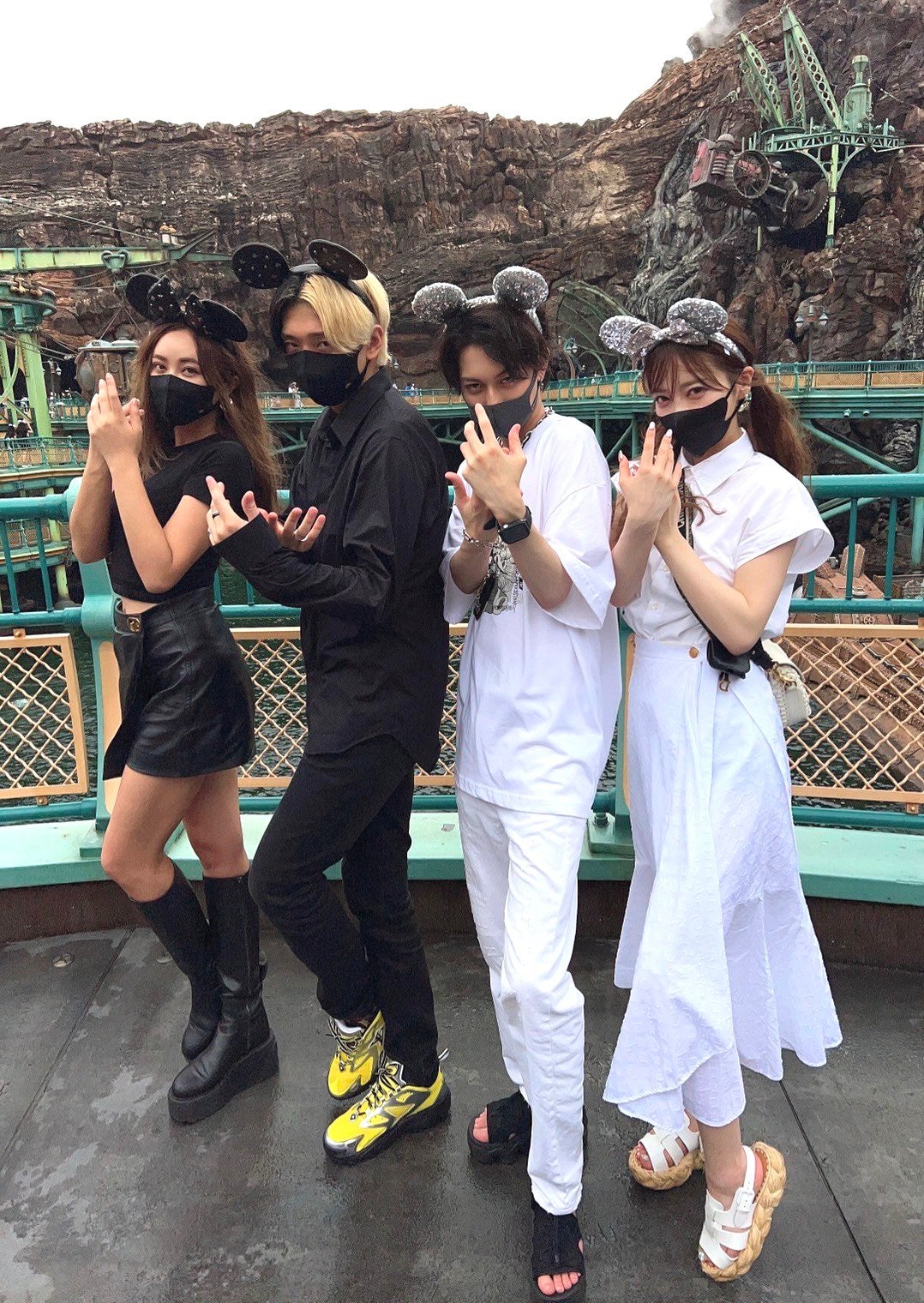 ヒカル・てんちむ・みっき～・Rちゃん、“Wデートディズニー”が話題「美男美女」「遭遇したい」