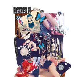 益若つばさ写真集「fetish」（光文社、2015年7月16日発売）