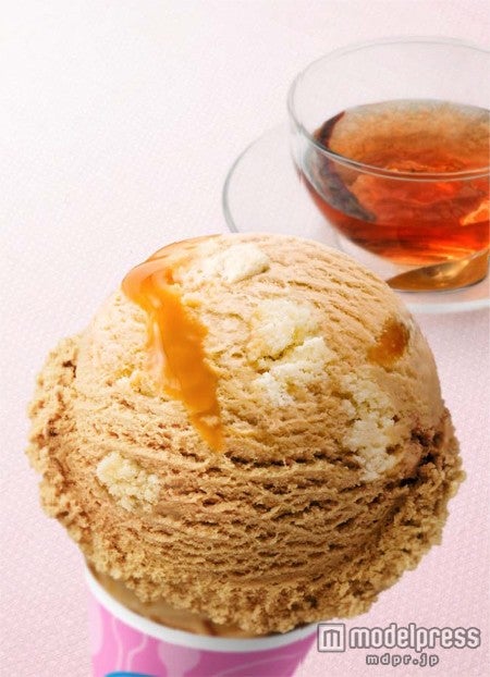 サーティワン、3つの黄金コラボが楽しめる新フレーバー登場