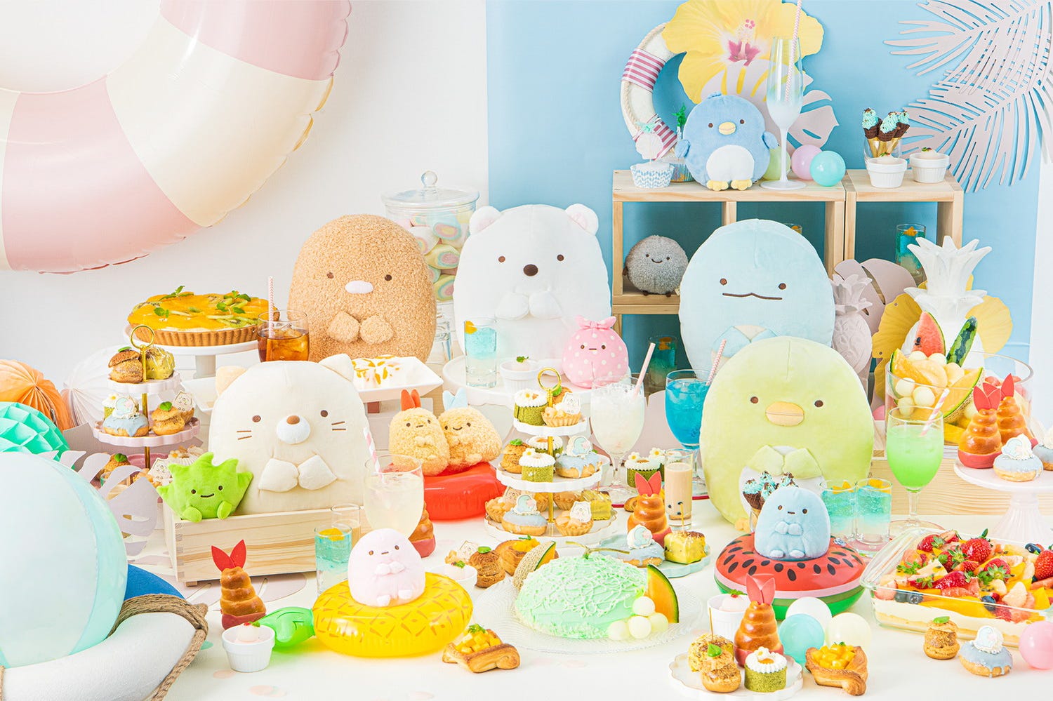 「すみっコぐらし」スイーツブッフェ、京王プラザホテルで “フルーツバケーション”テーマのケーキやドーナツ