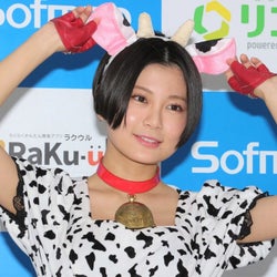 Ramu ハプニングでプールに落ちるも 意思が強い胸なのでポロリしない モデルプレス