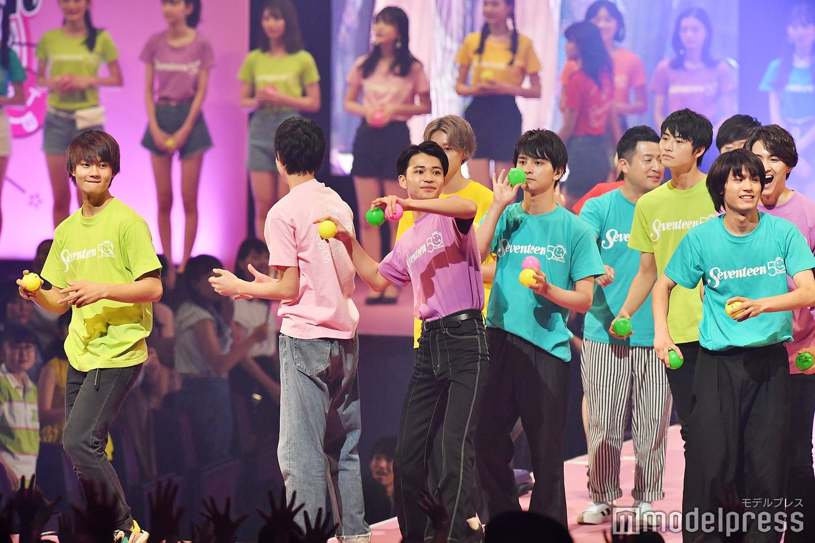 （C）モデルプレス