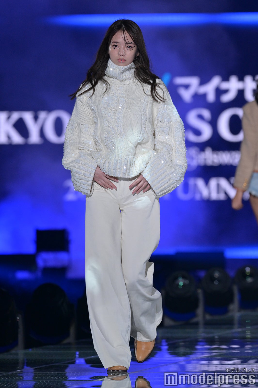 （C）モデルプレス