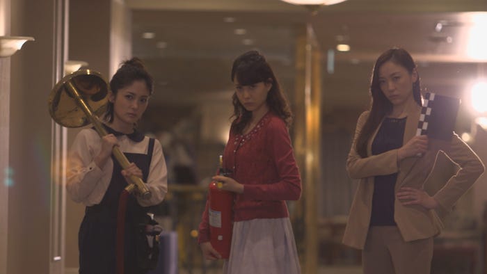 平山あや、トリンドル玲奈、ちすん「黒い十人の女」(画像提供:読売テレビ)