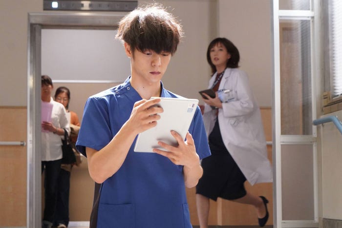 窪田正孝/「ラジエーションハウス~放射線科の診断レポート~」第5話より(C)フジテレビ